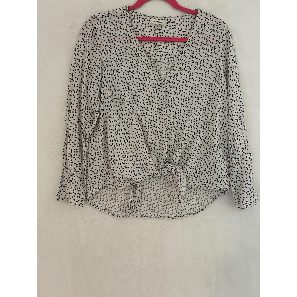 Max Studio Heart Print Blouse Womens‎ Medium White Black V-Neck Tie Front Top